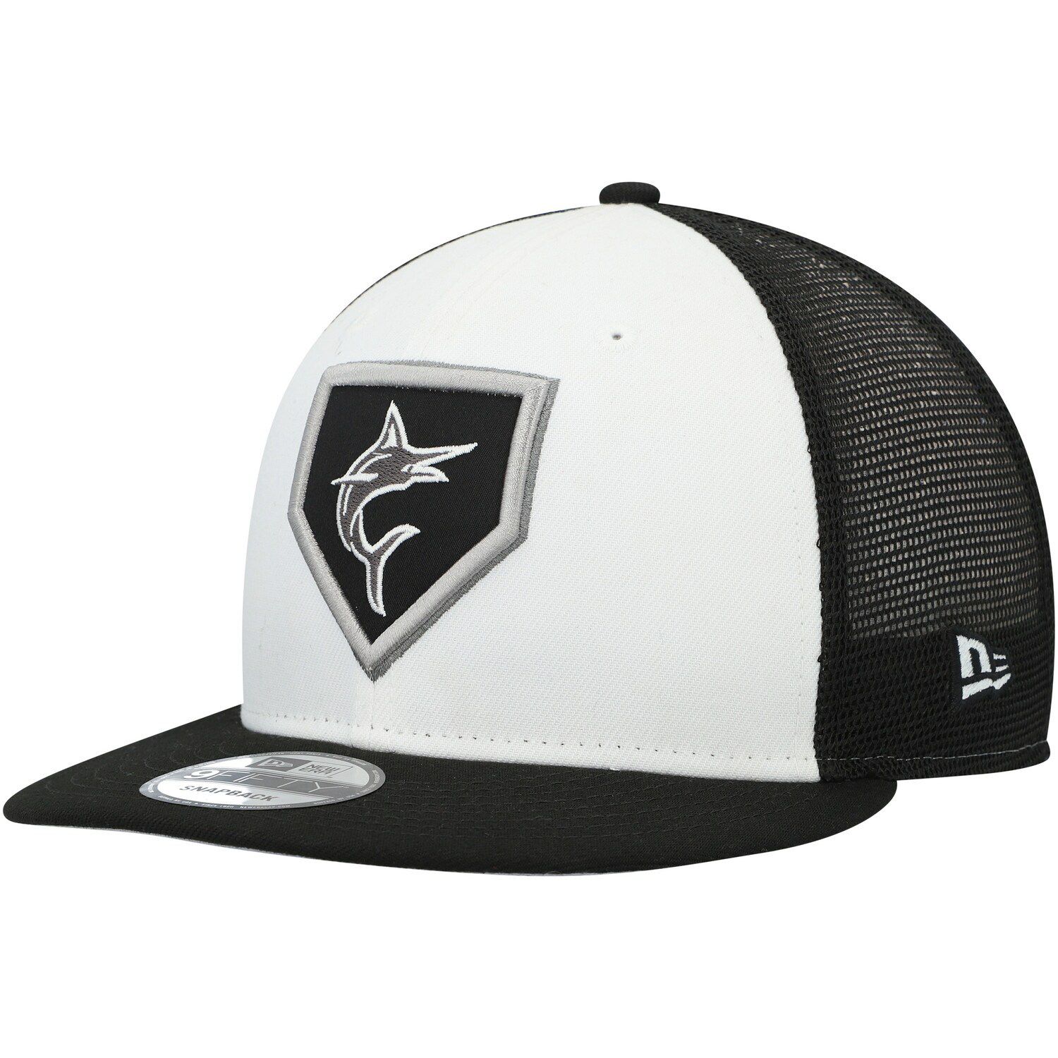 Men's '47 Black Miami Marlins Trawler Clean Up Trucker Snapback Hat