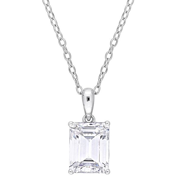 Stella Pendant Necklace