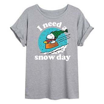 Juniors' Peanuts Snow Day Oversized Graphic Tee