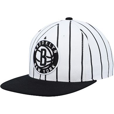 Men's Mitchell & Ness White Brooklyn Nets Hardwood Classics Pinstripe Snapback Hat