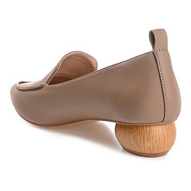 Journee Maggs Women's Flats