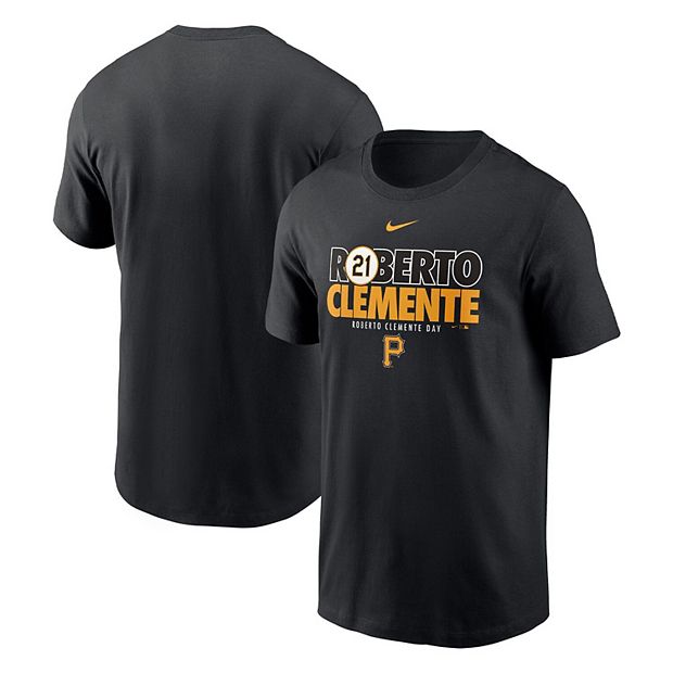 Roberto Clemente Pittsburgh Essential T-Shirt for Sale by