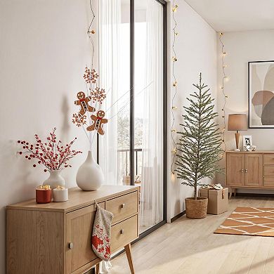 Vickerman 29-Inch Gingerbread Man & Snowflake Spray, 6-pk.