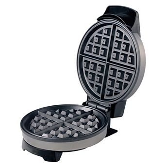 Brentwood Select Nonstick Belgian Waffle Maker in Stainless Steel