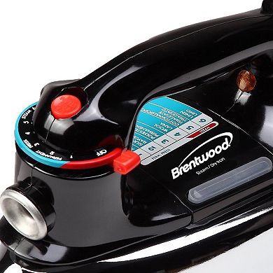 Brentwood Classic Steam / Spray Iron in Black