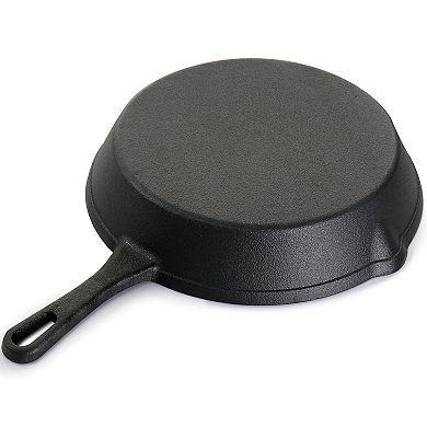 General Store Addlestone 10 in. Cast Iron Frying Pan with Pouring Spouts