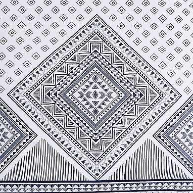 Intelligent Design Zoe Reversible Comforter Set with Shams