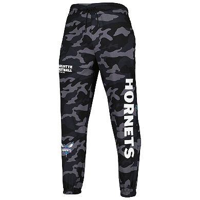Men's New Era Black/Camo Charlotte Hornets Tonal Joggers
