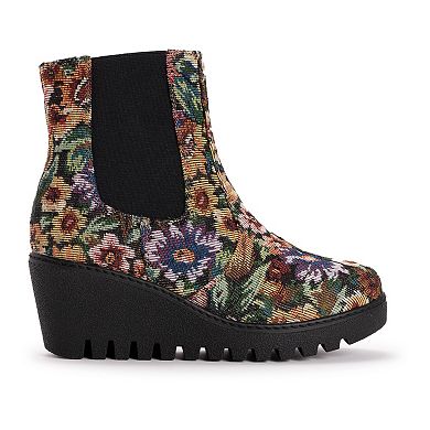MUK LUKS Vermont Essex Women's Wedge Ankle Boots