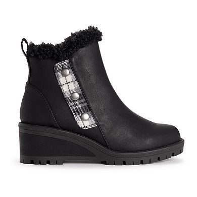 MUK LUKS Norway Halden Women's Wedge Ankle Boots