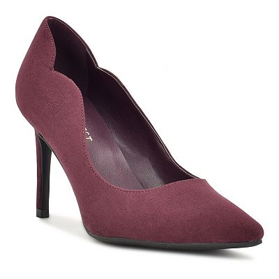 Nine west burgundy heels on sale