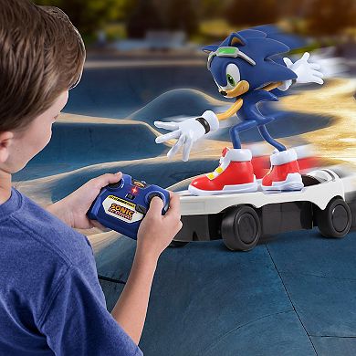 Sonic Free Rider Skateboard Remote Controlled