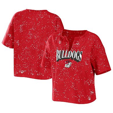 Women's WEAR by Erin Andrews Red Georgia Bulldogs Bleach Wash Splatter Cropped Notch Neck T-Shirt