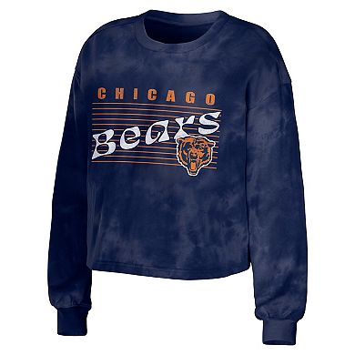 Women's WEAR by Erin Andrews Navy Chicago Bears Tie-Dye Cropped Pullover Sweatshirt & Shorts Lounge Set