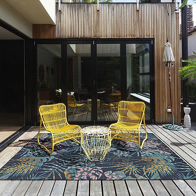 Linon Miramar Outdoor Machine Washable Rug