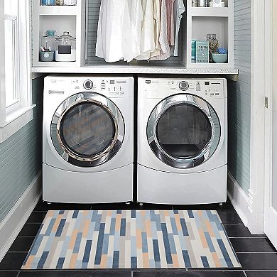 Linon Miami Outdoor Machine Washable Rug