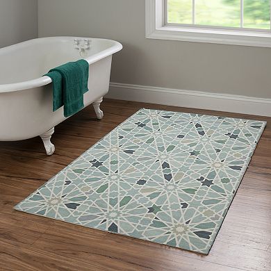 Linon Deltona Outdoor Machine Washable Rug