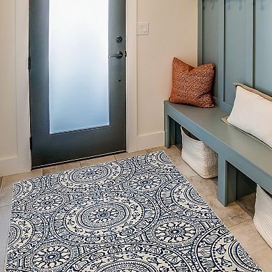 Linon Ormond Outdoor Machine Washable Rug