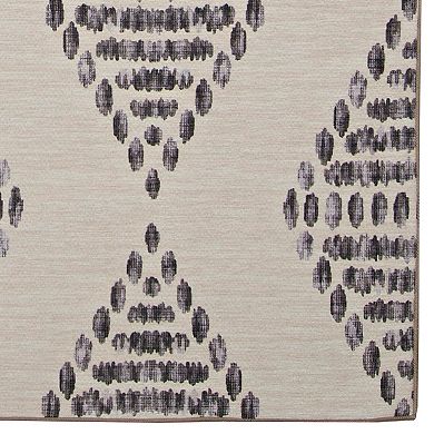 Linon Navarre Outdoor Machine Washable Rug