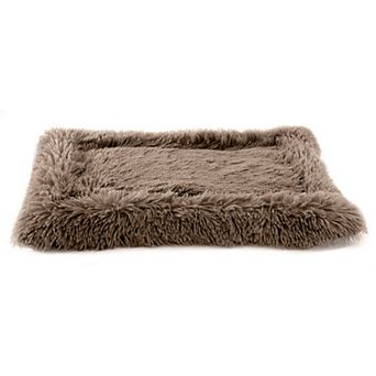 Precious Tails Eyelash Faux Fur Bordered Washable Pet Mat