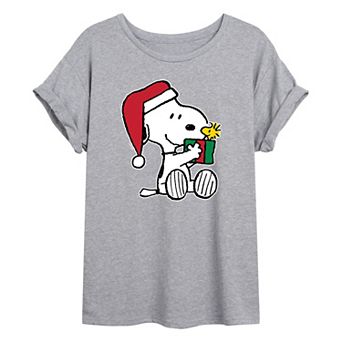 Juniors' Peanuts Snoopy With Gift Oversized Graphic Tee
