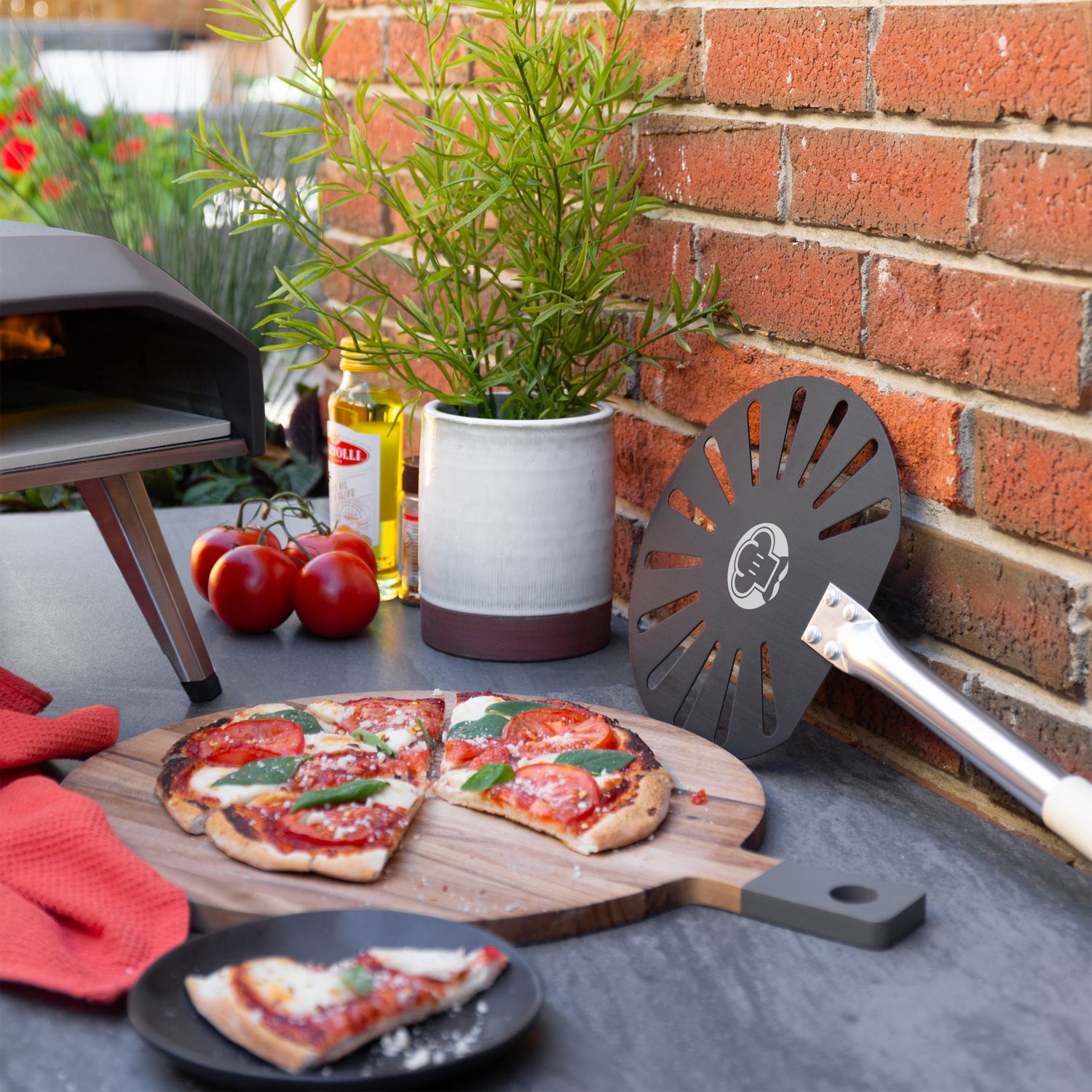 Chef Pomodoro Aluminum 9-inch Turning Pizza Peel With Detachable Wood Handle