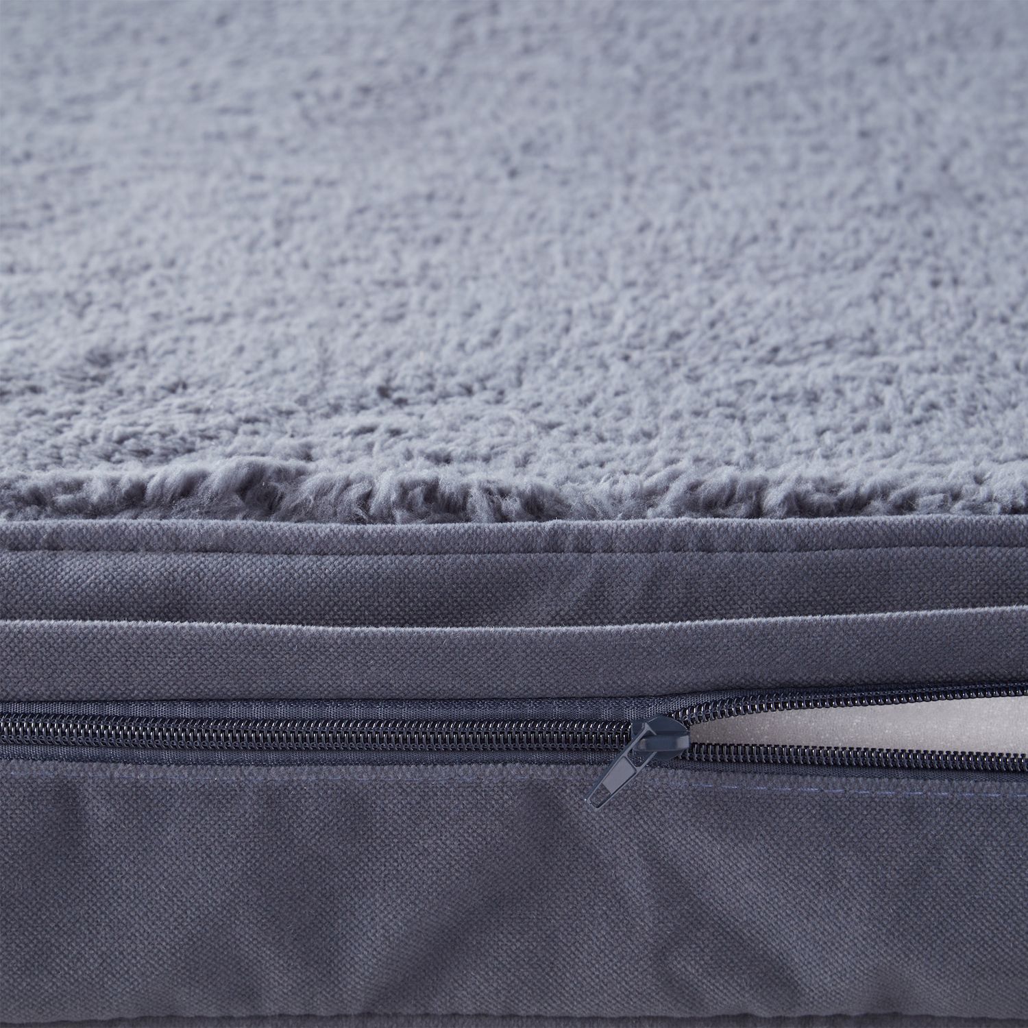 Happy Hounds Daisy Deluxe Hundebett – Größe M, 107 X 76 Cm, Sherpa & Mikrofaser, Preußischblau