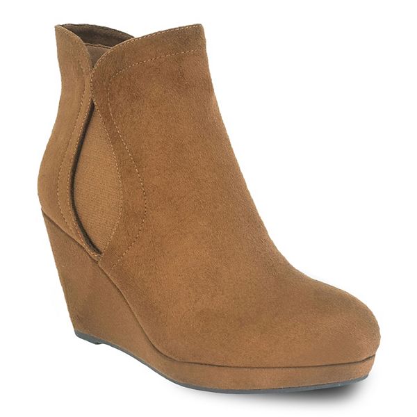 Impo Tadich Women's Wedge Ankle Boots