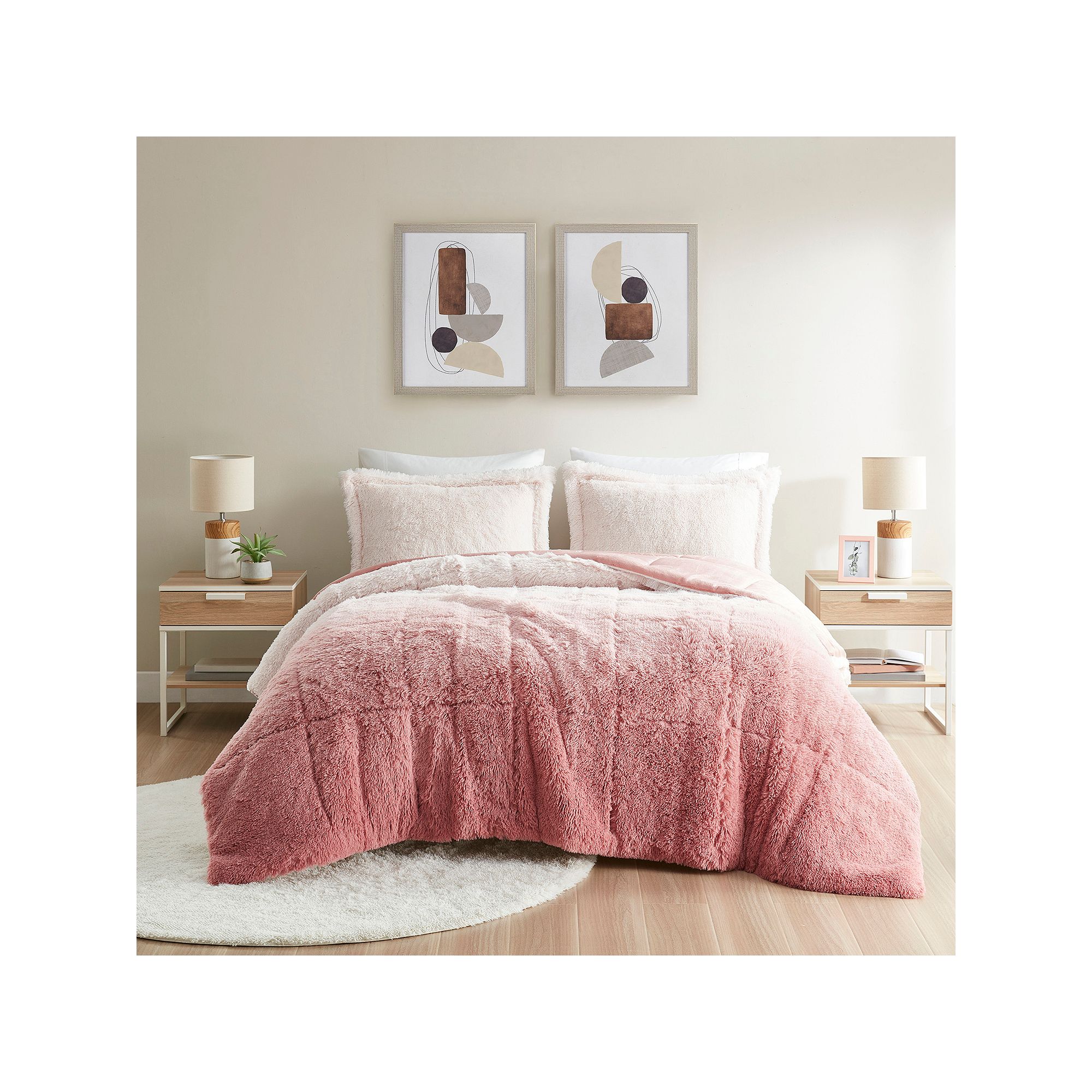 Intelligent Design Brielle Soft & Warm Ombre Shaggy Long Faux Fur Comforter