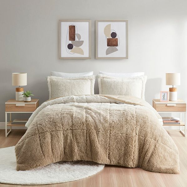 Intelligent Design Brielle Soft & Warm Ombre Shaggy Long Faux Fur Comforter Set - Brown (KING/CK)
