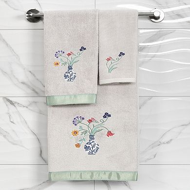 Linum Home Textiles Turkish Cotton Stella 2-piece Embellished Fingertip Towel Set