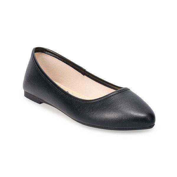 Kohls white hot sale flats