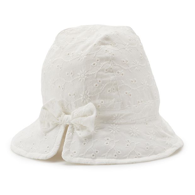 White eyelet sun store hat baby girl