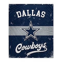 The Northwest Group Dallas Cowboys 50'' x 60'' Floral Raschel Throw Blanket