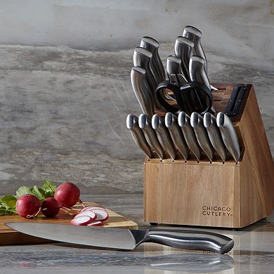 Chicago Cutlery Insignia 18-pc. Guided Grip Knife Block Set with Built-In Sharpener