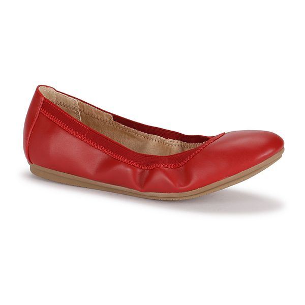 Kohls hot sale red flats