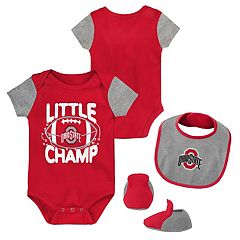 Outerstuff NFL Teams 3-Pack Newborn Baby and Infant Girls Short Sleeve Bodysuit Set, Hearts (0M-9M)