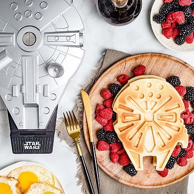 UNCANNY BRANDS STAR WARS DELUXE MILLENNIUM FALCON WAFFLE MAKER - MOST LEGENDARY SHIP IN THE GALAXY