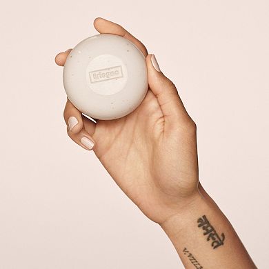 Be Gentle, Be Kind Aloe + Oat Milk Ultra Soothing 3-in-1 Cleansing Bar