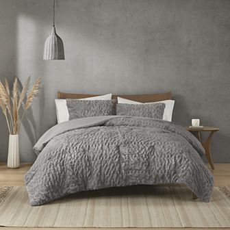 Madison Park Dakota Ruched Faux Fur Down-Alternative Comforter Set with Shams
