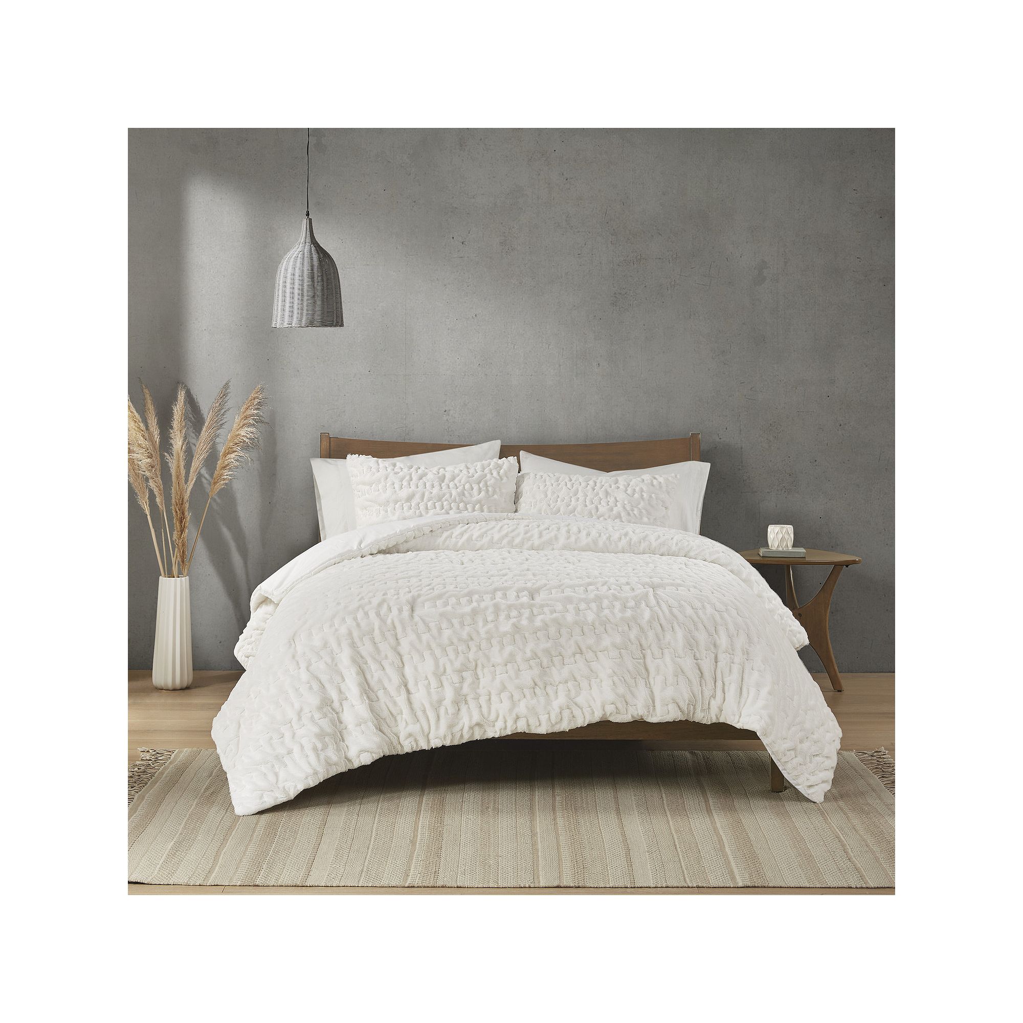 Madison Park Dakota Ruched Faux Fur Down-Alternative Comforter Set with Sha