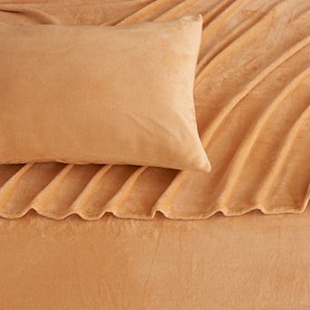 Madelinen Solid Velvet Plush Warm & Cozy Luxurious Fleece Sheet Set