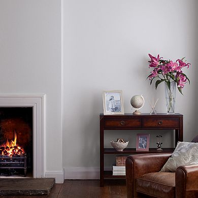 Laura Ashley Paintable Removeable Wallpaper