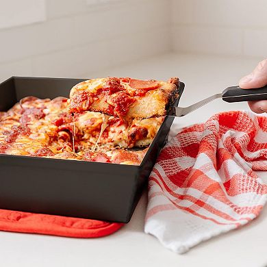 Chef Pomodoro Detroit Style Pizza Pan, Hard Anodized Aluminum, Pre-seasoned Bakeware