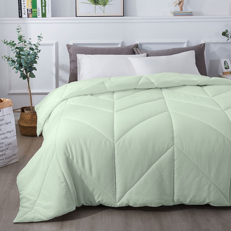 Dream On Chevron Stitch Down-Alternative Comforter, Green, Twin