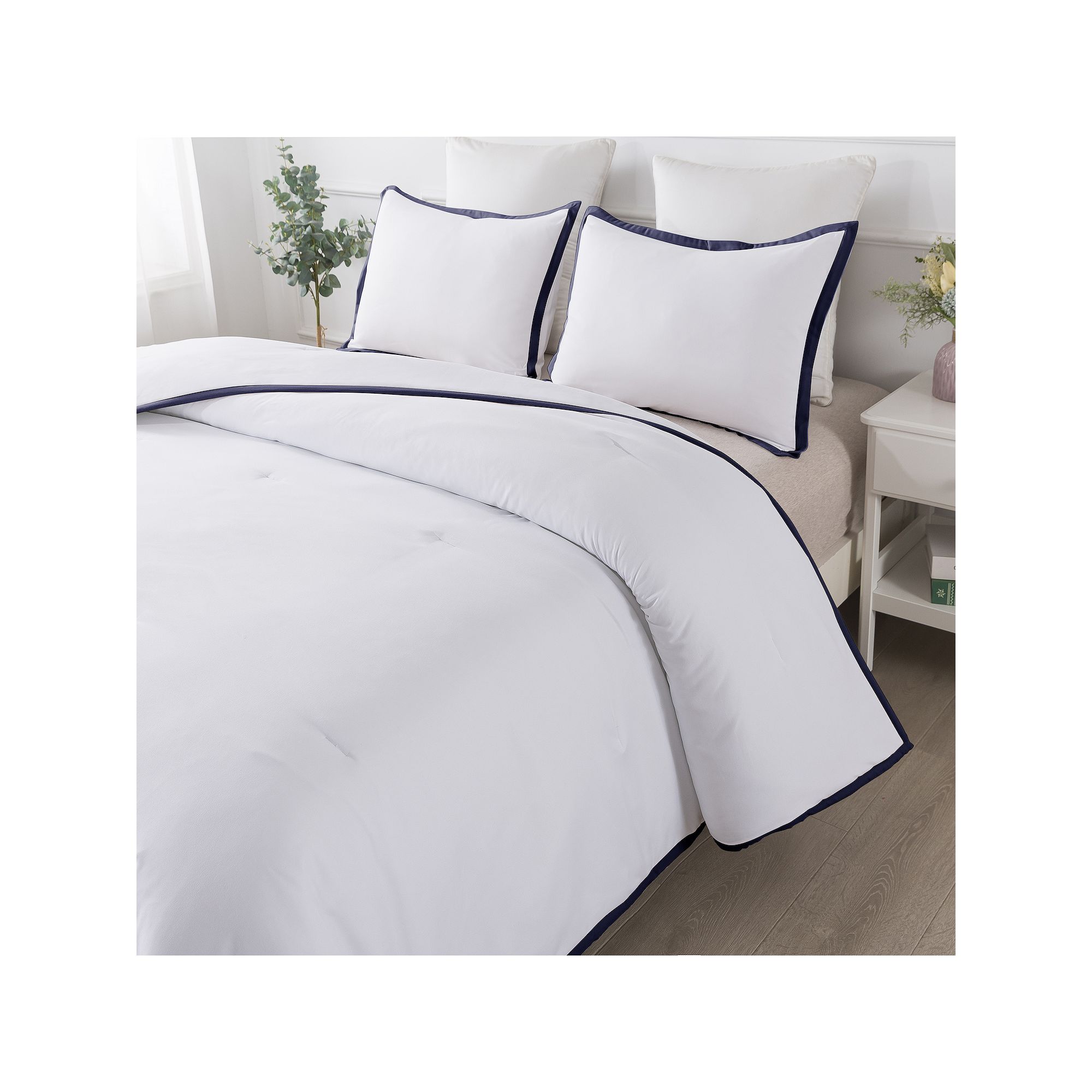 Dream On Frame 3-Piece Down-Alternative Comforter Set with Shams, Blue