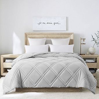 Dream On Decorative Diamond Stitch Down-Alternative Comforter