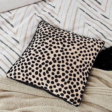 Nalu Mele Linen Decorative Pillow - 20" x 20"