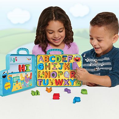 Just Play Sesame Street Elmo's Learning Letters