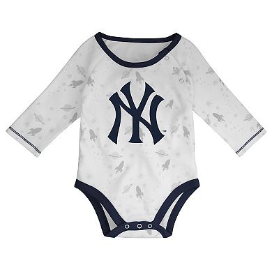Newborn & Infant Navy/White New York Yankees Dream Team Bodysuit Hat & Footed Pants Set